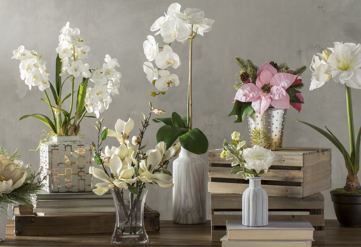 Laurel Foundry Modern Farmhouse Magnolia Arrangement With Vase ...